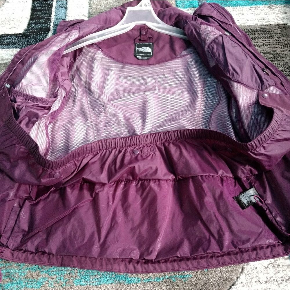 The North Face Jacket - Picture 7 of 7
